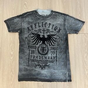 Affliction y2k Black and Gray shirt
